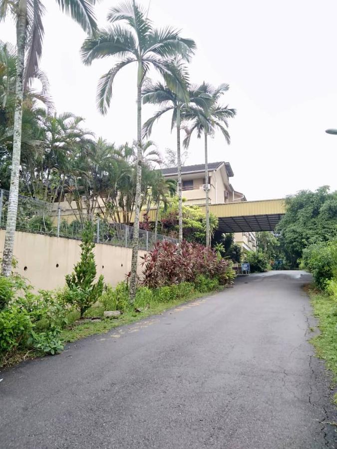 Mersing Merlin Inn Exterior photo